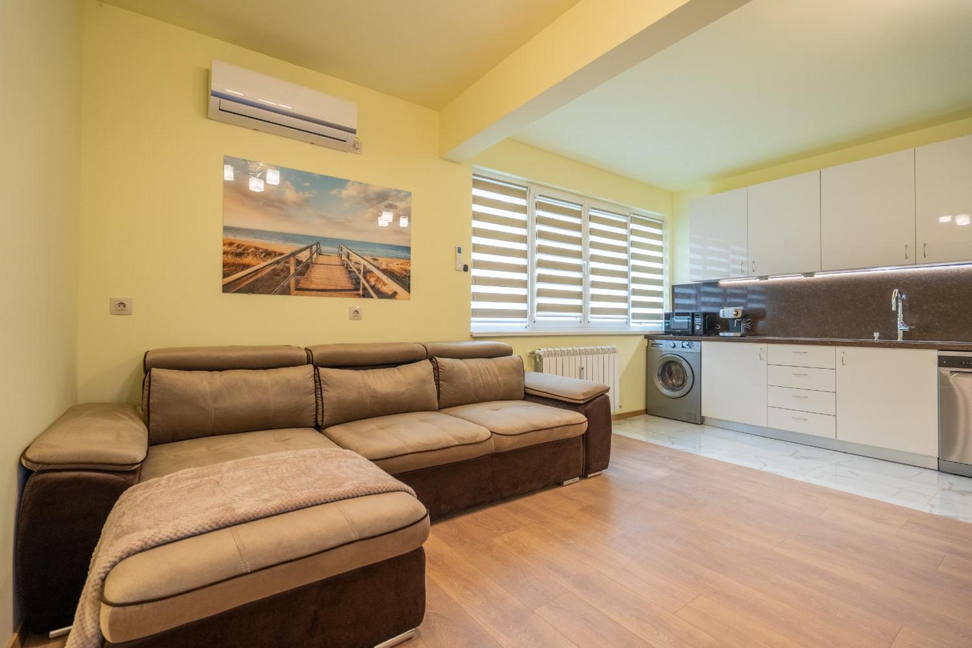 Top Location Central New & Spacious 3 Bdr Apt Medical Academy Sofía Exterior foto